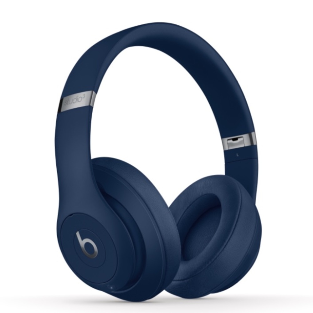 ••SOLD•• beats studio 3 wireless navy blue